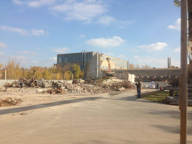 Демонтаж здания ООО «Тангстоун» - «литера С»